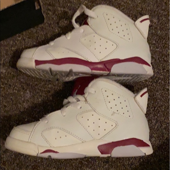 Jordan 6 Retro BT size 9c - Picture 7 of 7